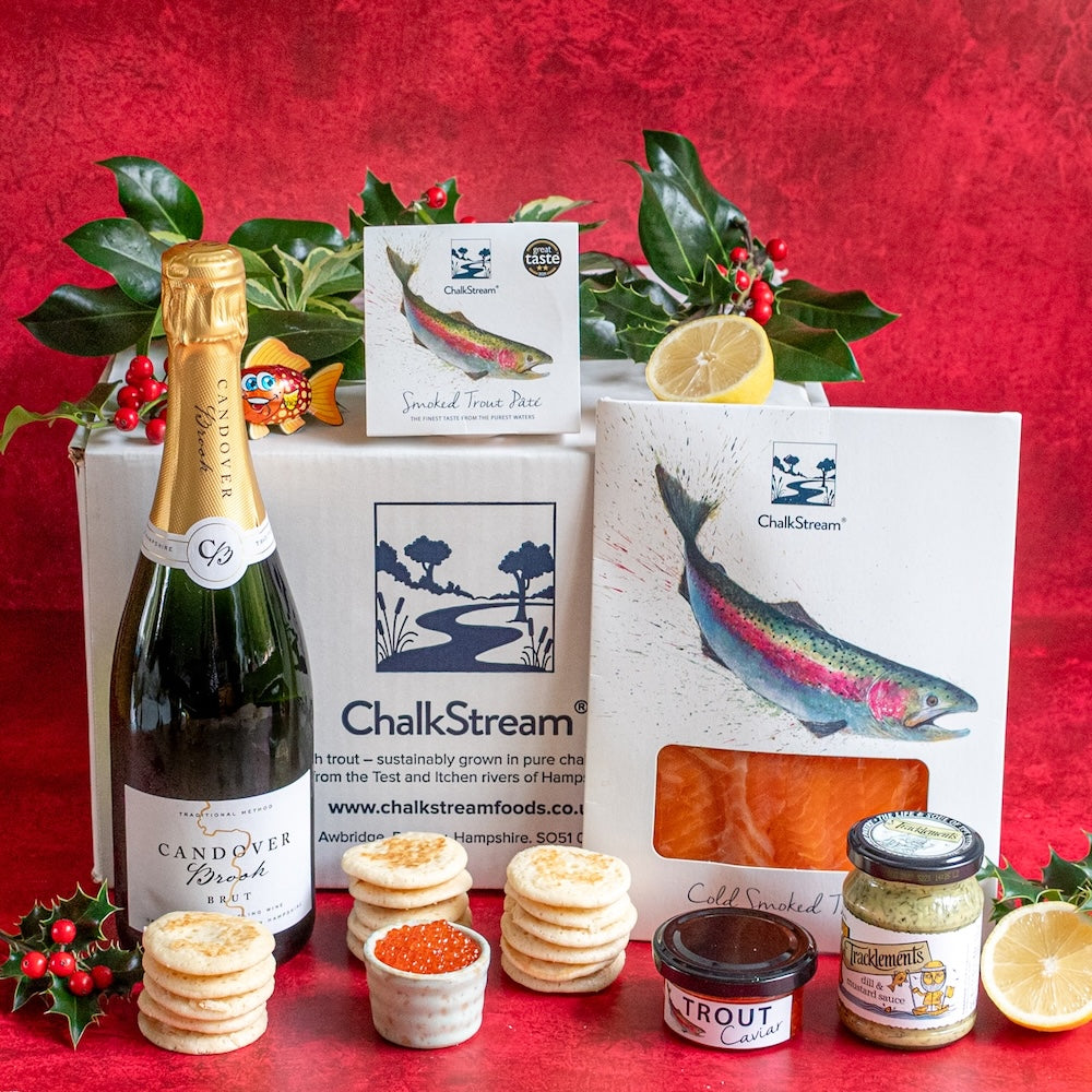 ChalkStream® Canapé Box with Candover Brook Brut